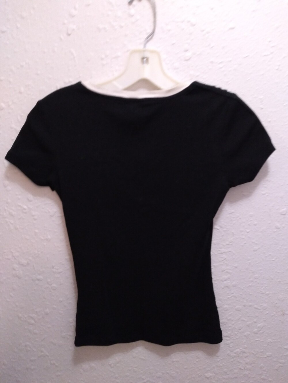 Guess Ringer Tee - Picture 4 of 5